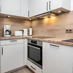 Ferienhaus Freesenbruch Reihenhaus 6b - Schwalbe Ostseeheilbad Zingst