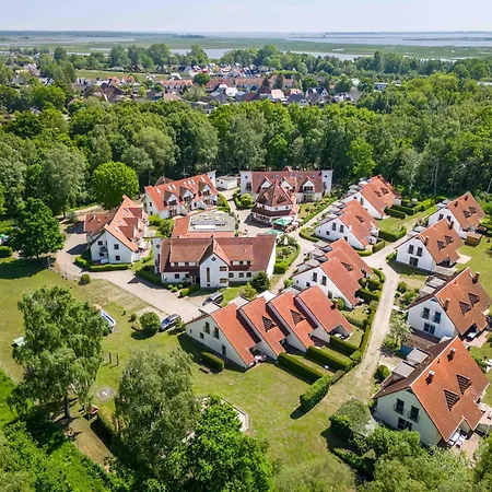 Holiday home Freesenbruch Reihenhaus 6b - Schwalbe Zingst