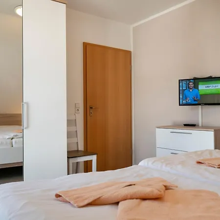Ferienhaus Freesenbruch Reihenhaus 6b - Schwalbe *
